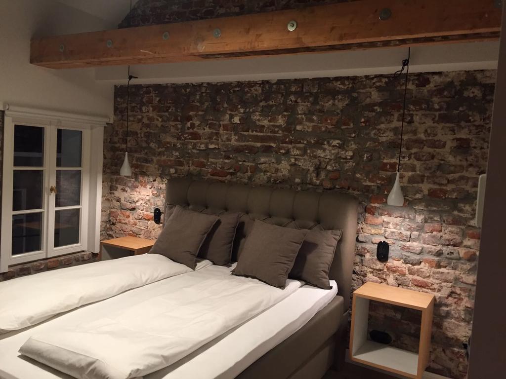 Square Rooms 20 Düsseldorf Eksteriør billede